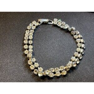 8.5in Clear Rhinestone Pron Set Crystals Double Layered Vintage Bracelet.